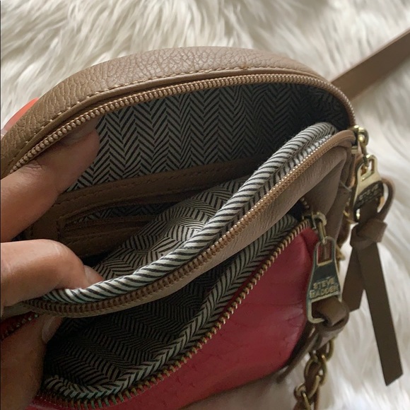 Steve Madden crossbody purse - Picture 3 of 5